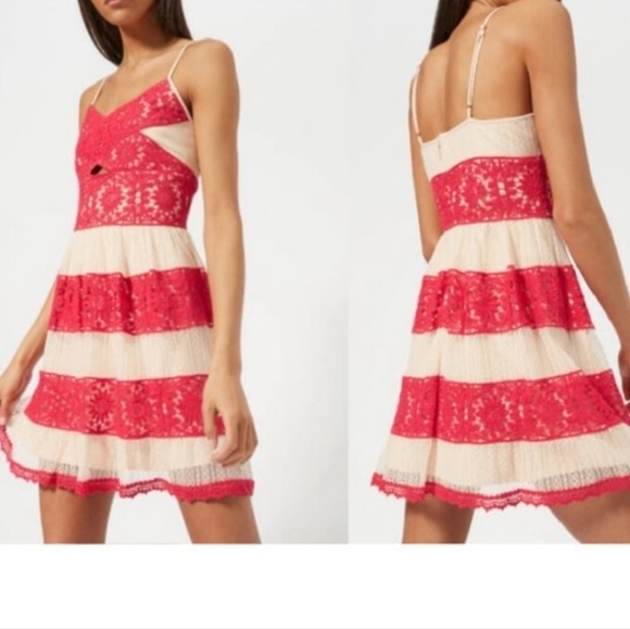 ANTHRO / FOXIEDOX Ophelia Two-Tone Lace Dress - Small - NWT - Picture 1 of 3